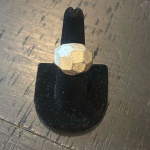 Chunky Bold Round Dome Geometric Silver Tone Cocktail Edgy Ring​​​
